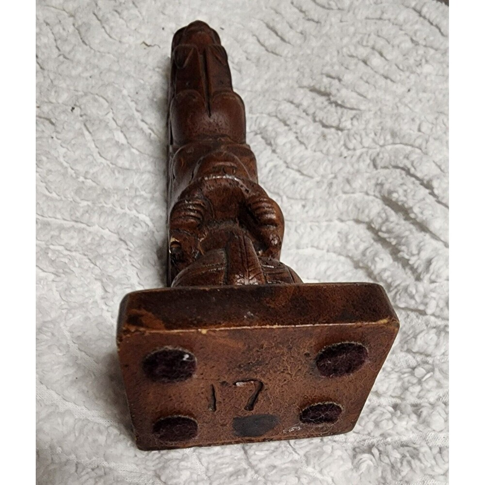 VINTAGE Hand Carved Wooden Tiki Totem Pole 7" Tall marked 7 & VguC - Picture 6 of 7